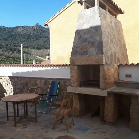 Casa Rural El Pinta Ii Шале